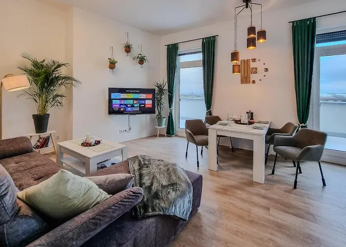 Wiluka Penthouse Mit Grosser Dachterasse Nachhaltig Eingerichtet Netflix